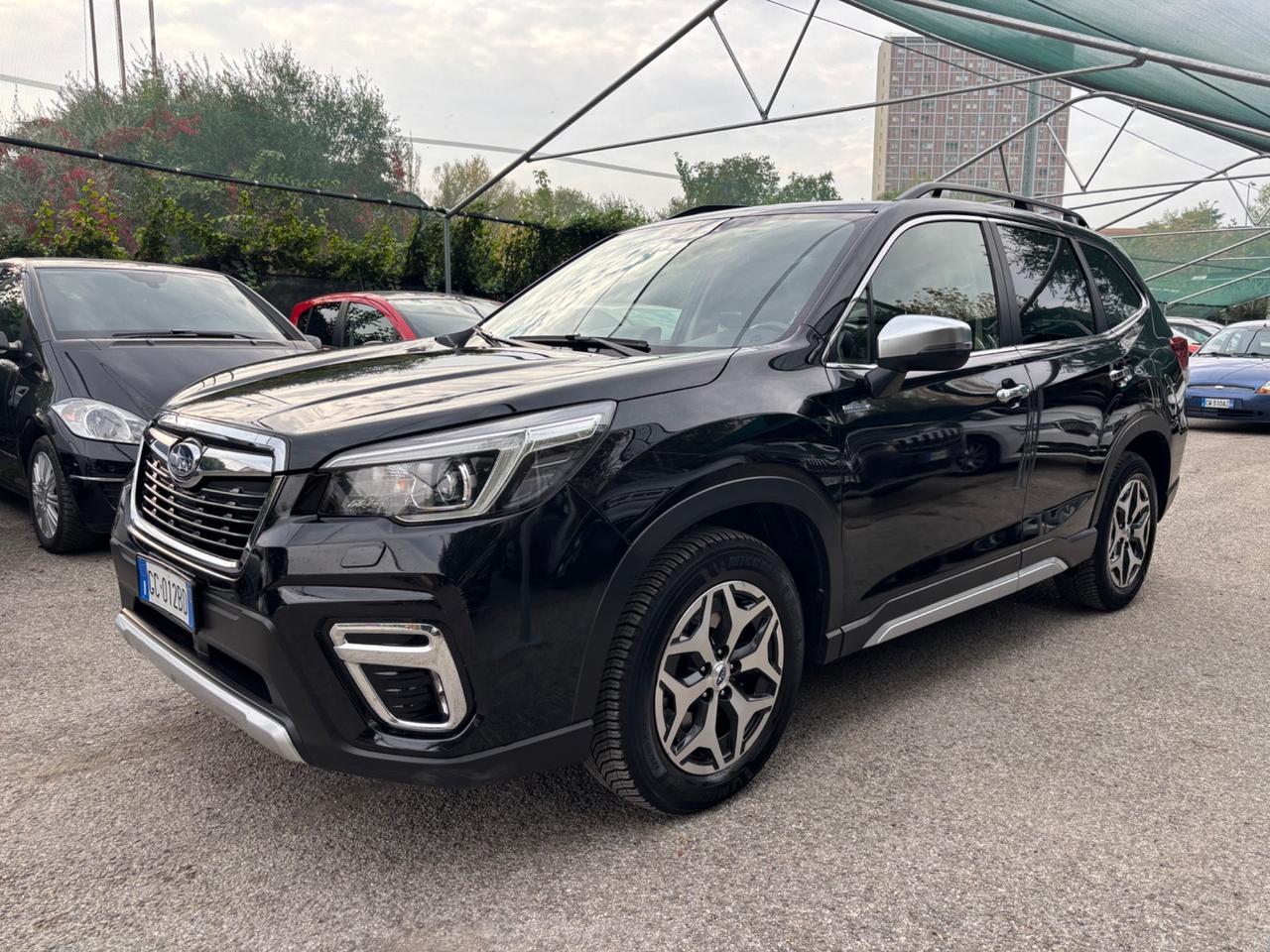 Subaru Forester 2.0 e-Boxer MHEV Lineartronic premium
