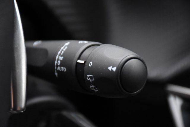 PEUGEOT 2008 BlueHDi 130 S&S EAT8 Allure