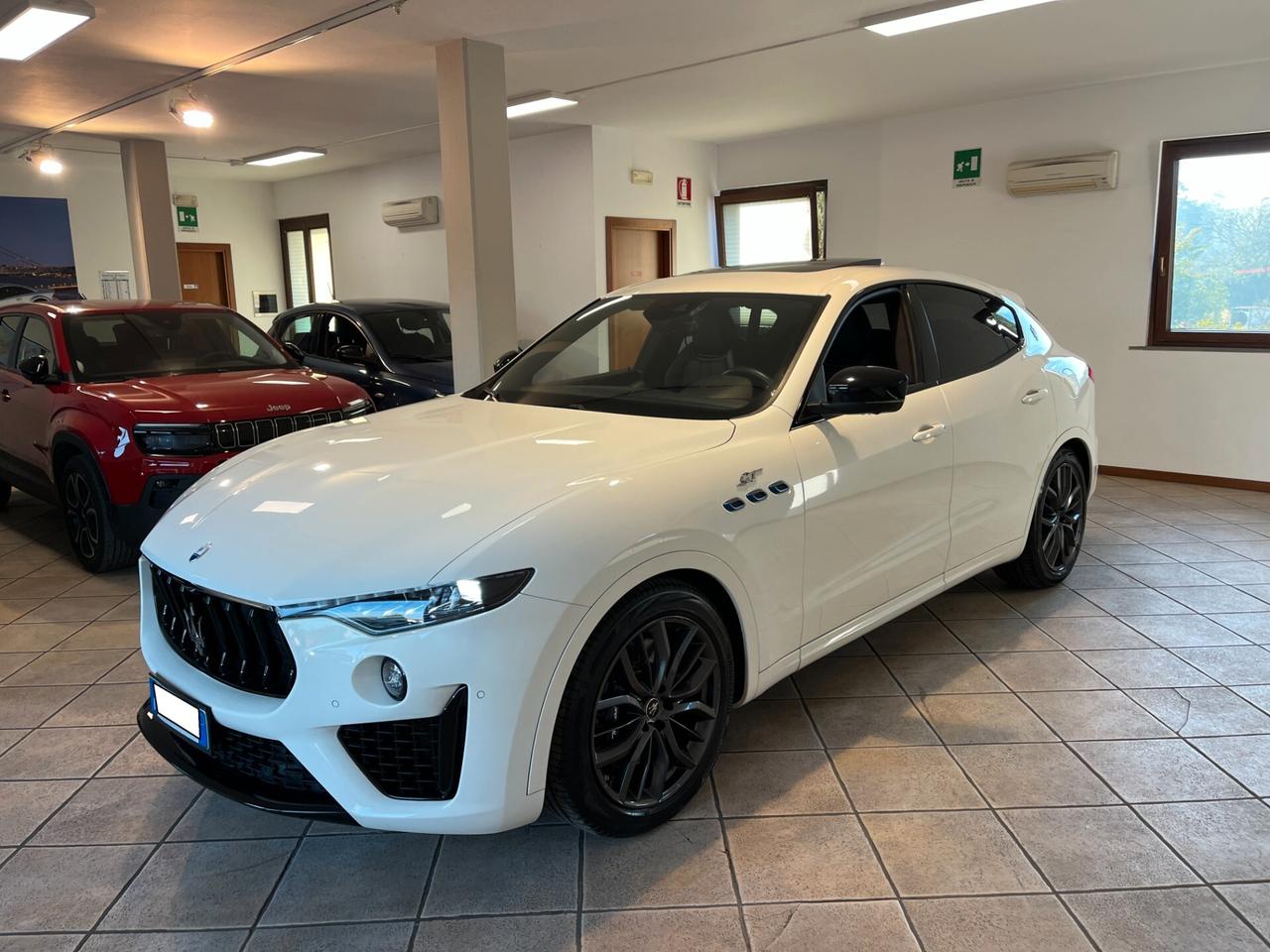 Maserati Levante MHEV 330 CV AWD GT
