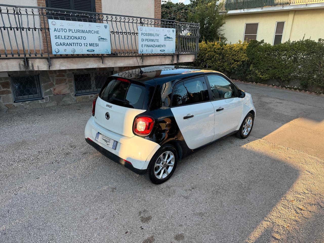 Smart ForFour 1.0 BENZINA 2017
