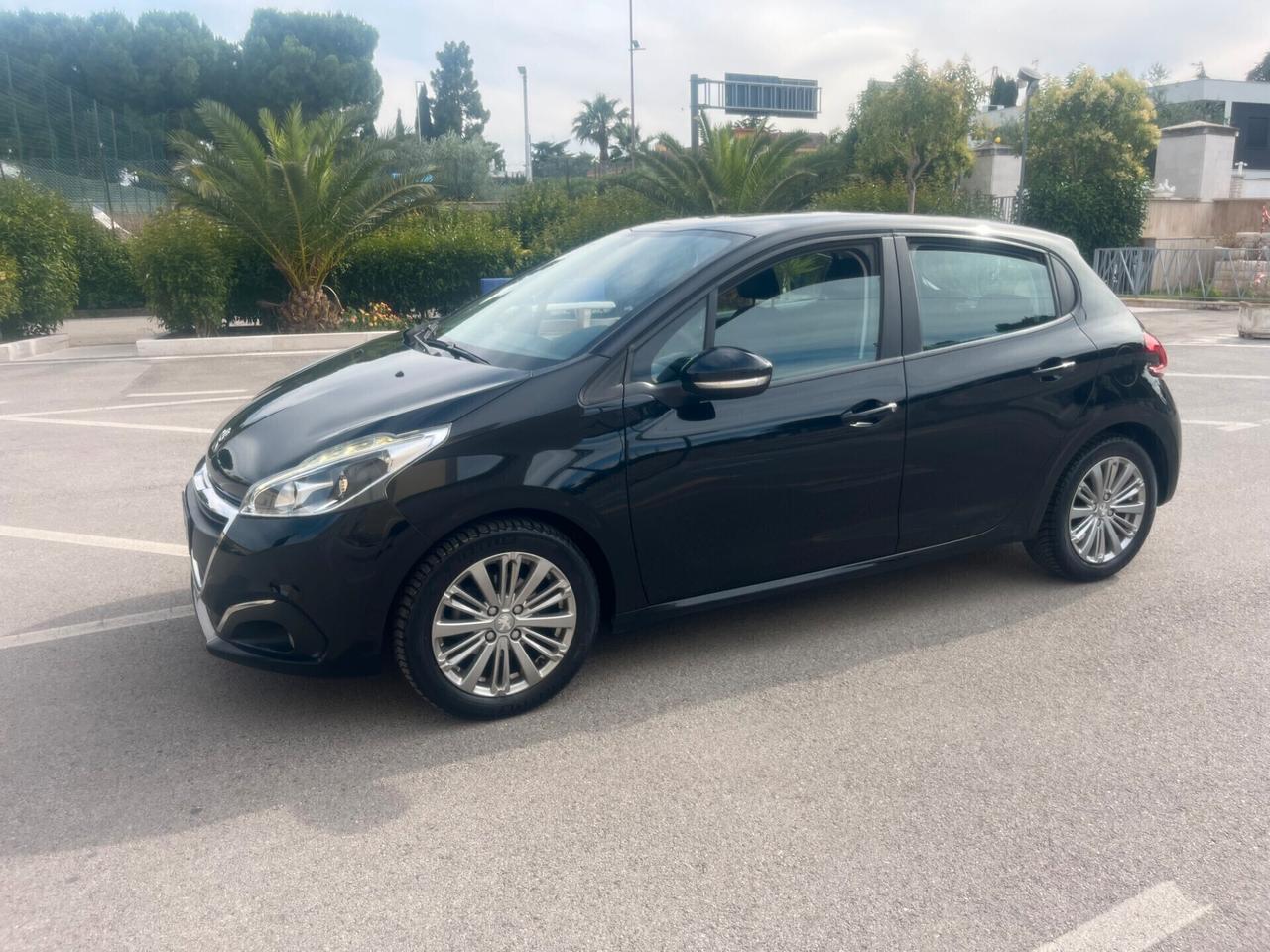 Peugeot 208 1.5 HDi 75 5 porte Perfetta Garantita