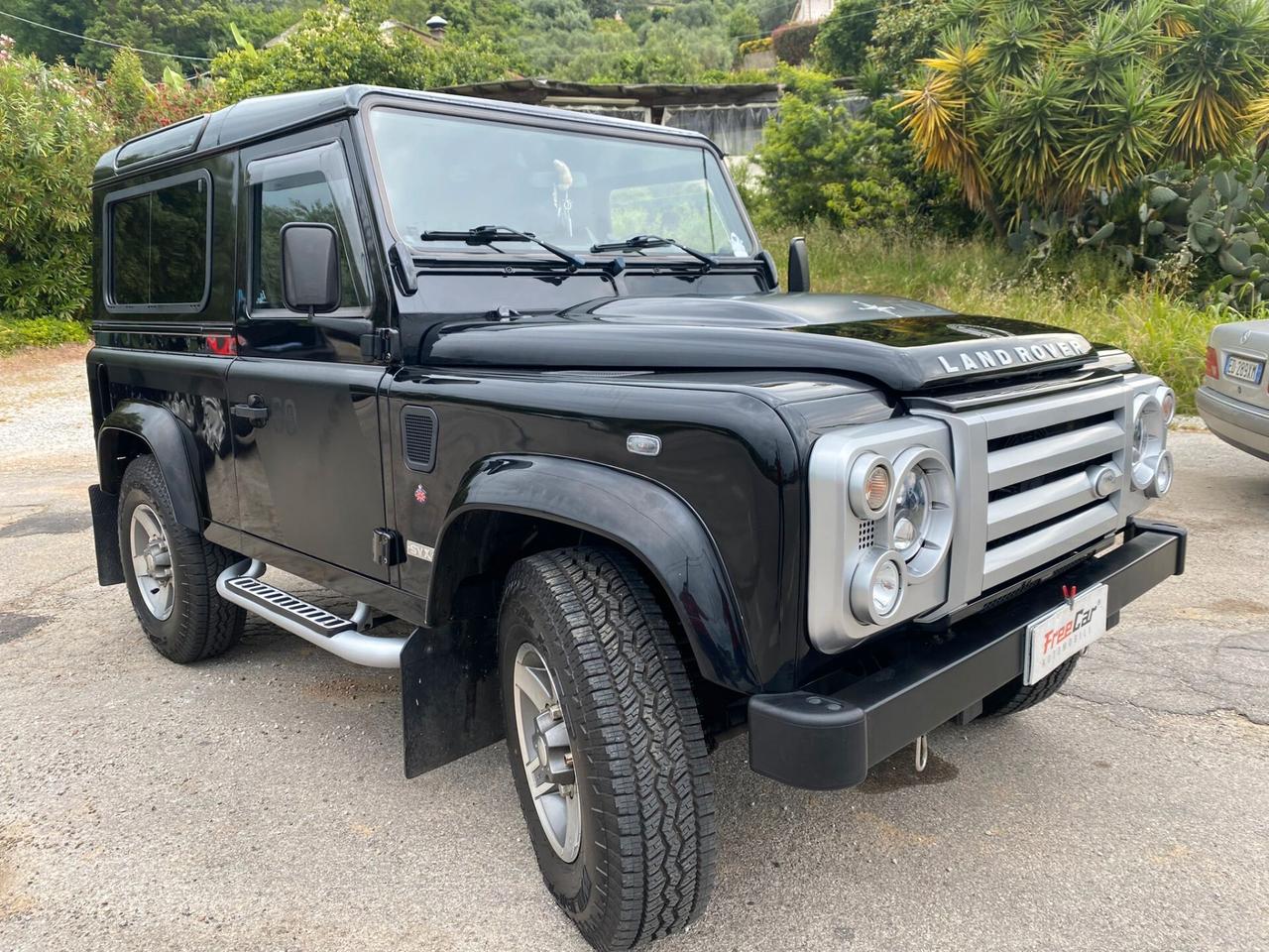 Land Rover Defender 90 2.4 TD4 Station Wagon SE 60° Anniversario SVX