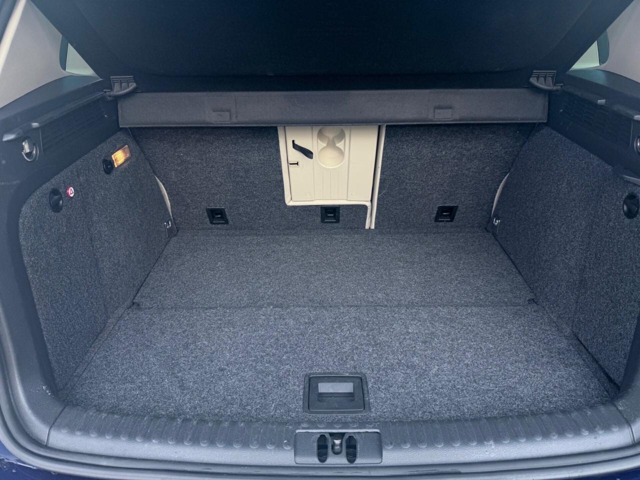 Volkswagen Tiguan 2.0 TDI DPF 4MOTION tiptronic Sport & Style