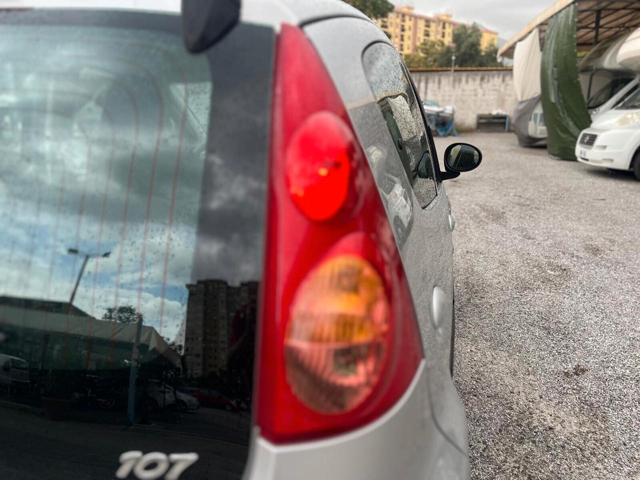 Peugeot 107 1.0 68CV 5p. Allure 70.000KM