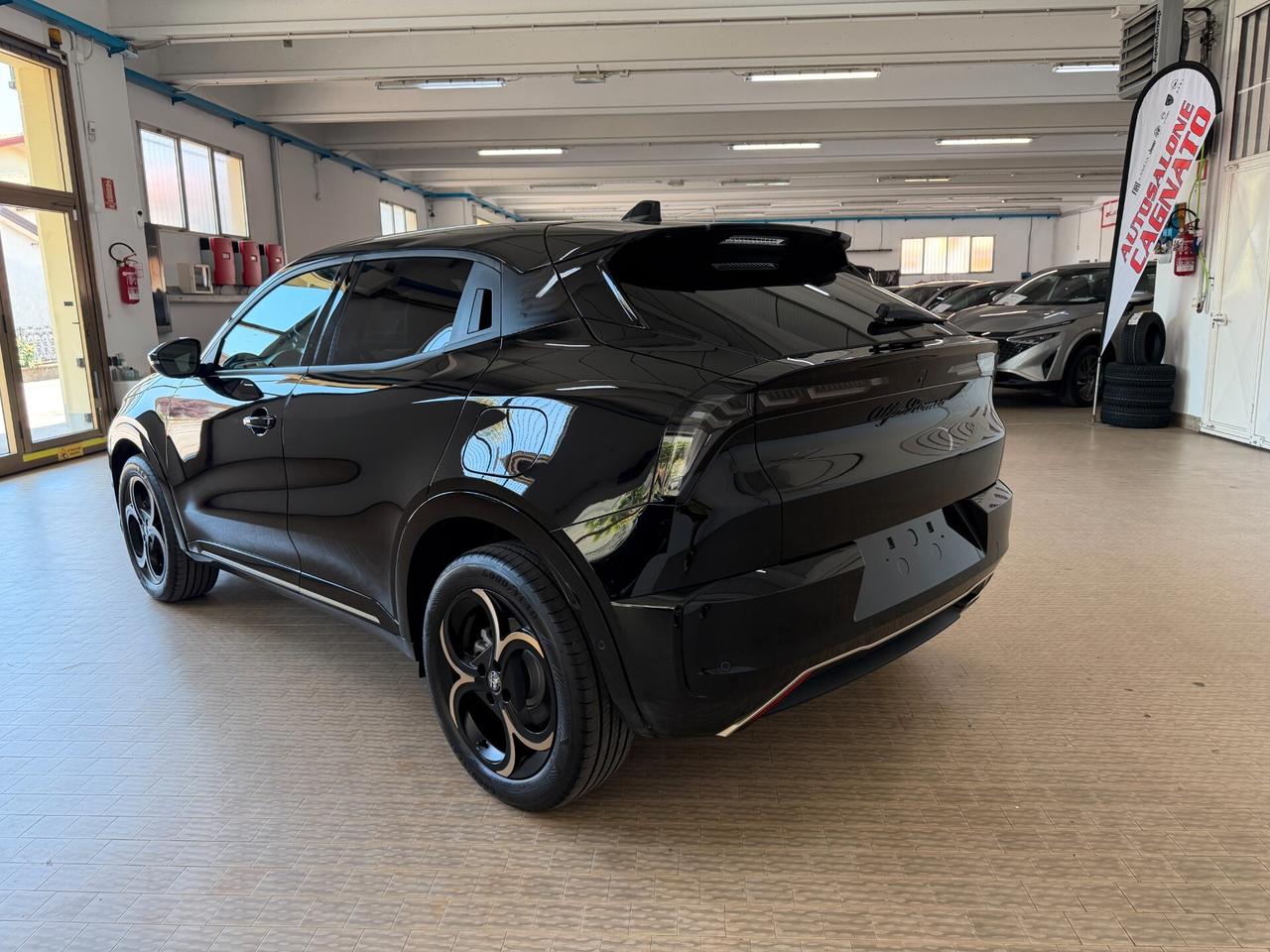 Alfa Romeo Junior 1.2 145 CV Hybrid eDCT6 Q4 Intensa Km 800 Nero Tortona 4X4