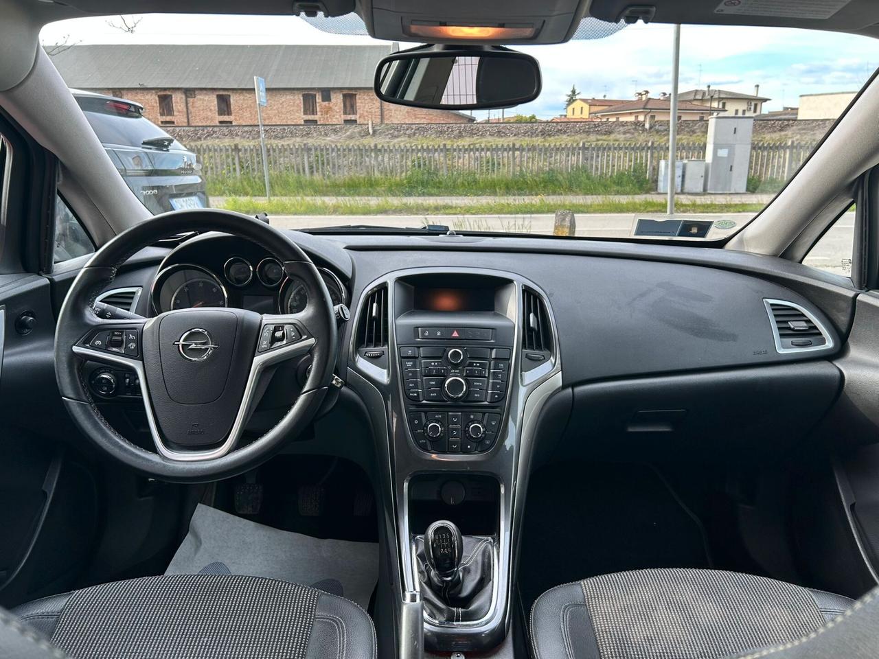 Opel Astra 1.7 CDTI 110CV 5 porte Cosmo