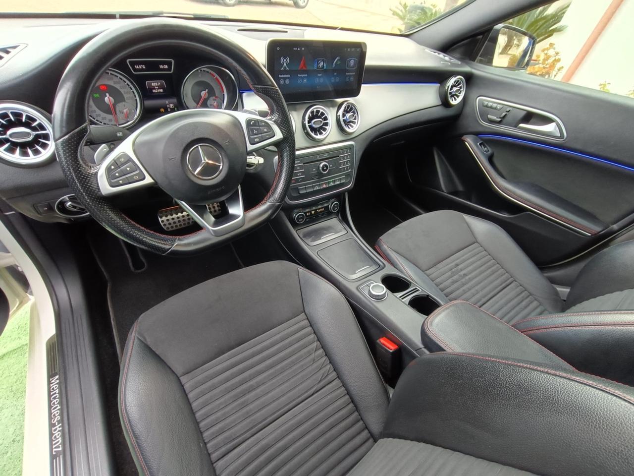 Mercedes-benz CLA 220 CDI Automatic Premium AMG - 2015