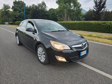 OPEL ASTRA 1.7 DTI COSMO "OK PER NEOPATENTATI"