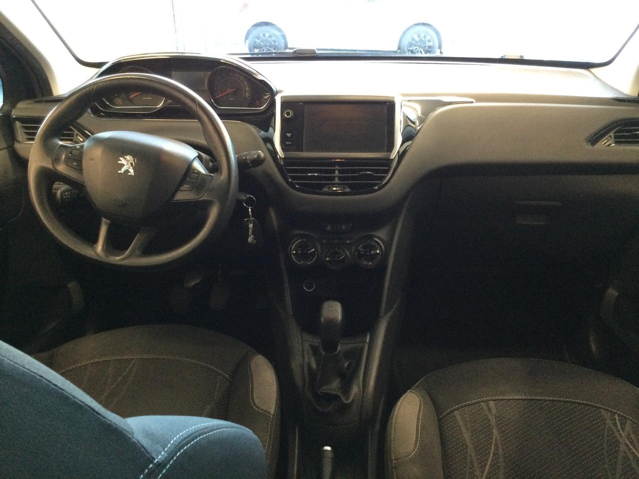 Peugeot 208 1.2 VTi 82 CV 5 porte Allure