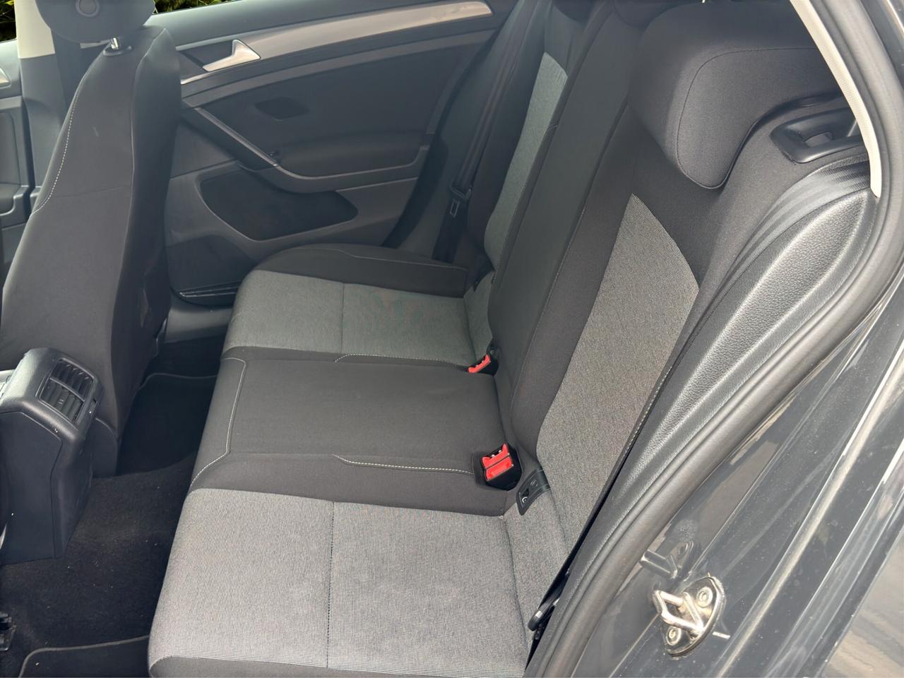 Volkswagen Golf 1.6 TDI 90 CV 5p.