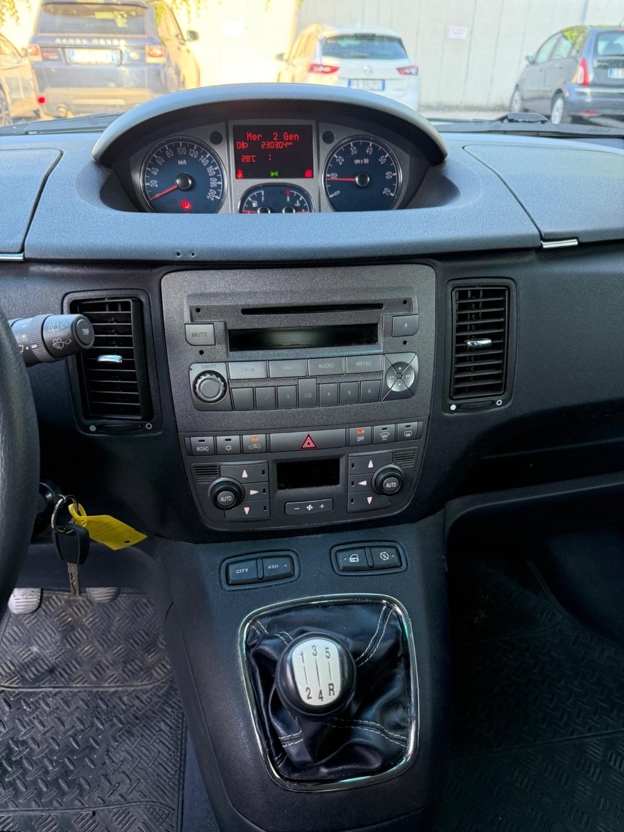 Lancia MUSA 1.3 Mjt 16V 95 CV S&S DPF Poltrona Frau