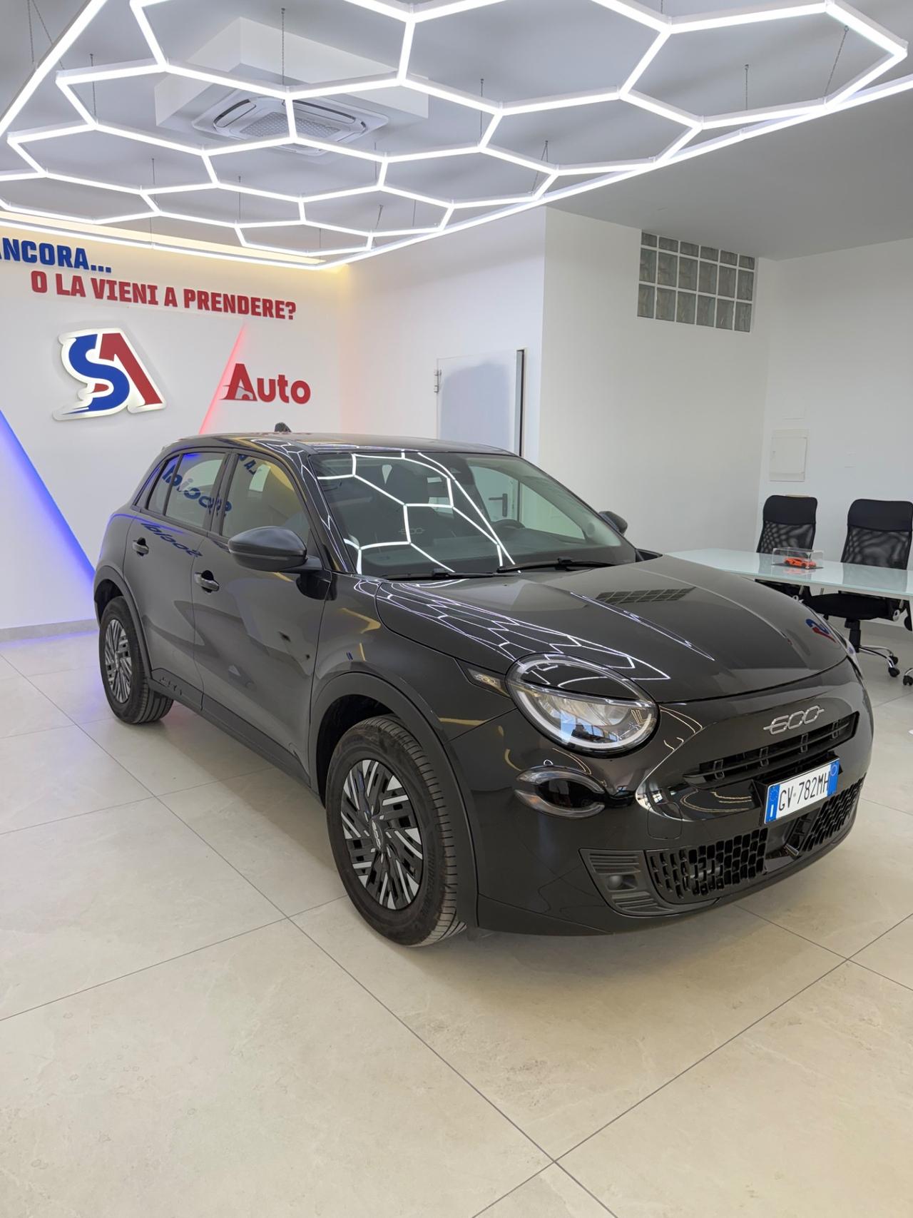 Fiat 600 Hybrid 100 CV DCT MHEV ICON