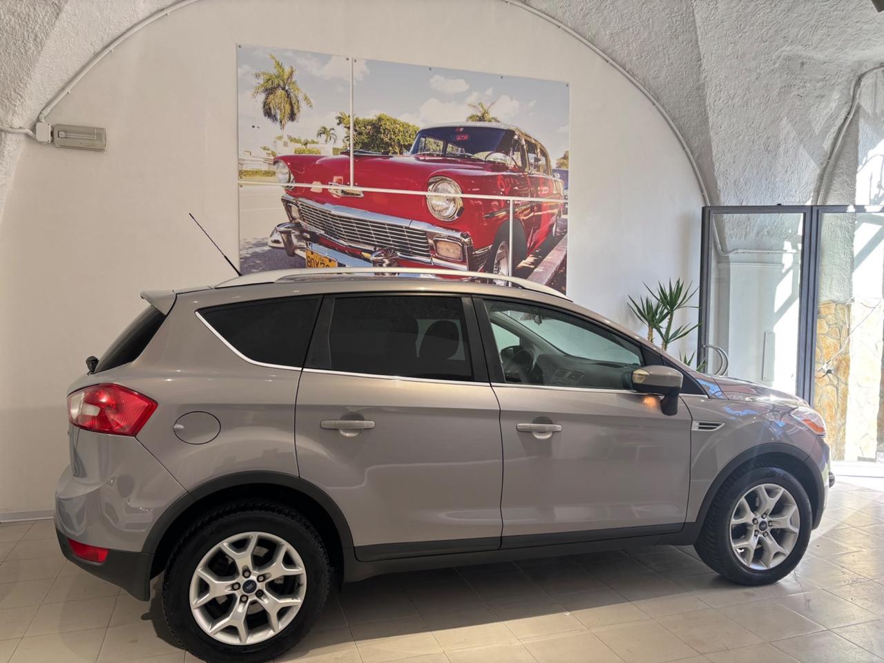 Ford Kuga 2.0 TDCI 163 CV 4WD Titanium