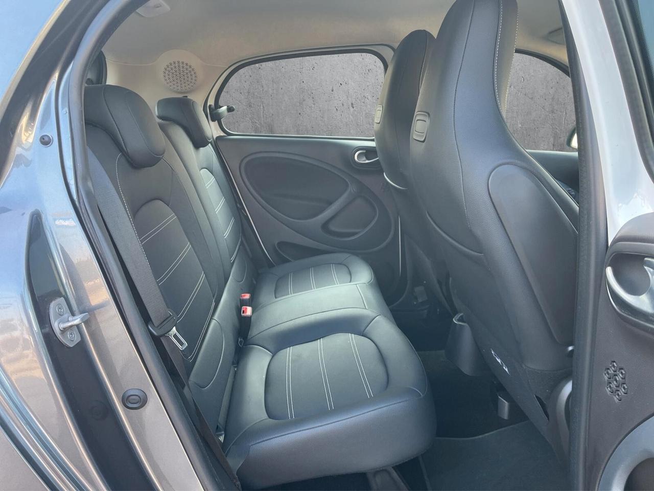 Smart ForFour 1.0 71CV Prime