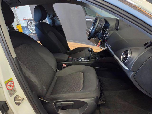 AUDI A3 SPB 1.6 TDI 116 CV Design