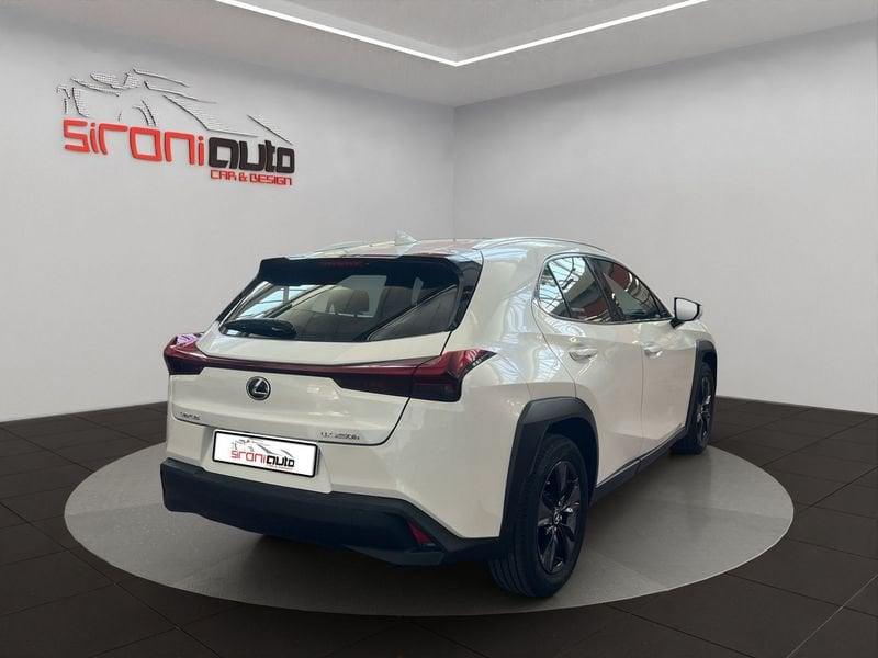 Lexus UX UX 300h 2.0 Urban 2wd cvt