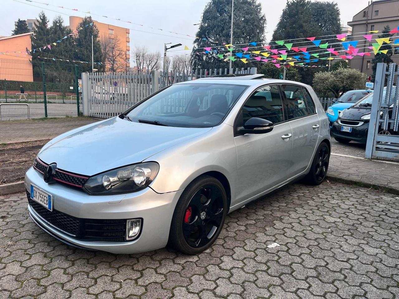 Volkswagen Golf GTI 2.0 TSI DSG 5p. - 2009