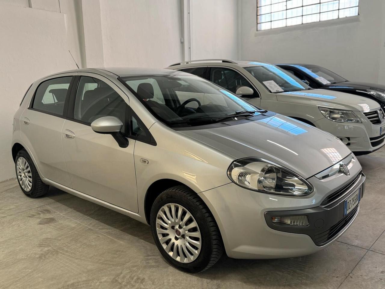 Fiat Punto Evo 5p 1.4 AUTOMATICA 77cv GARANZIA 12 MESI