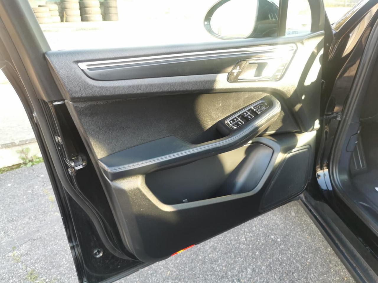 Porsche Macan 2.0 245 Cv PDK - TAGL. UFFICIALI - * OFFERTA PROMO WEB * RATE AUTO MOTO SCOOTER