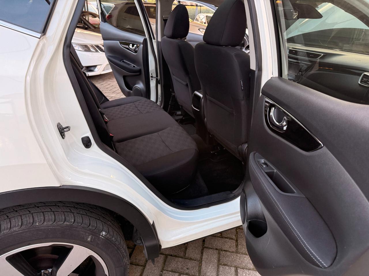 Nissan Qashqai Gancio Traino Tetto Come Nuova