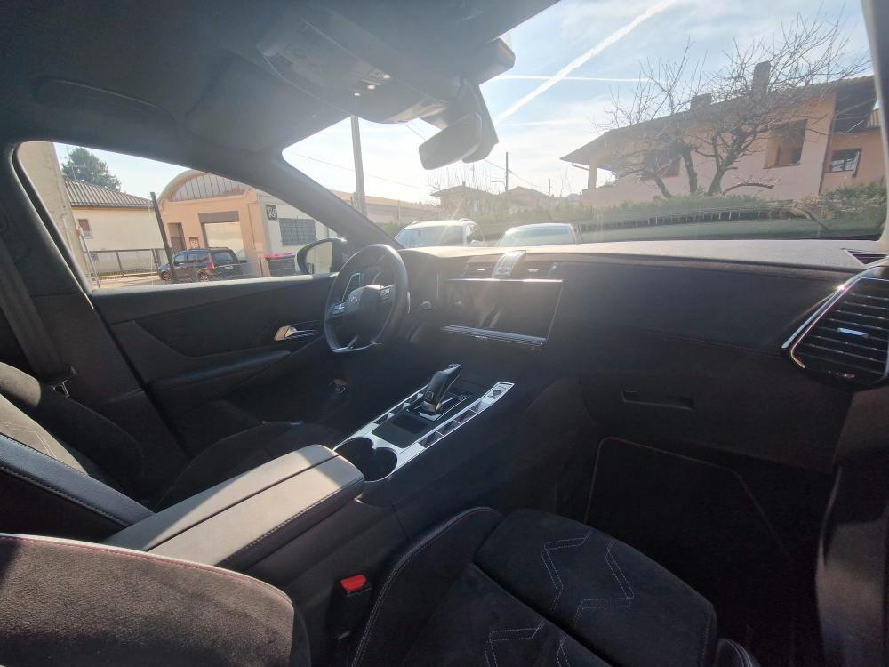 DS DS7 1.5 bluehdi Performance Line+ 130cv auto