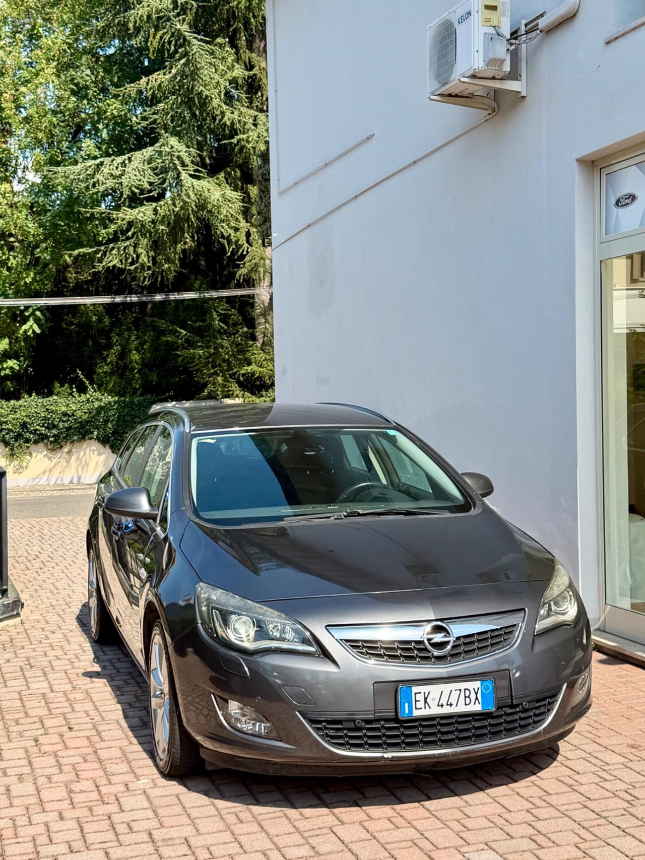 Opel Astra 2.0 CDTI 165CV Sports Tourer Cosmo S