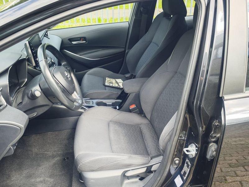 Toyota Corolla Touring Sports 1.8 Hybrid Business