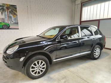 Porsche Cayenne 3.2 V6 cat !!! KM 140.000 !!! ASI in corso