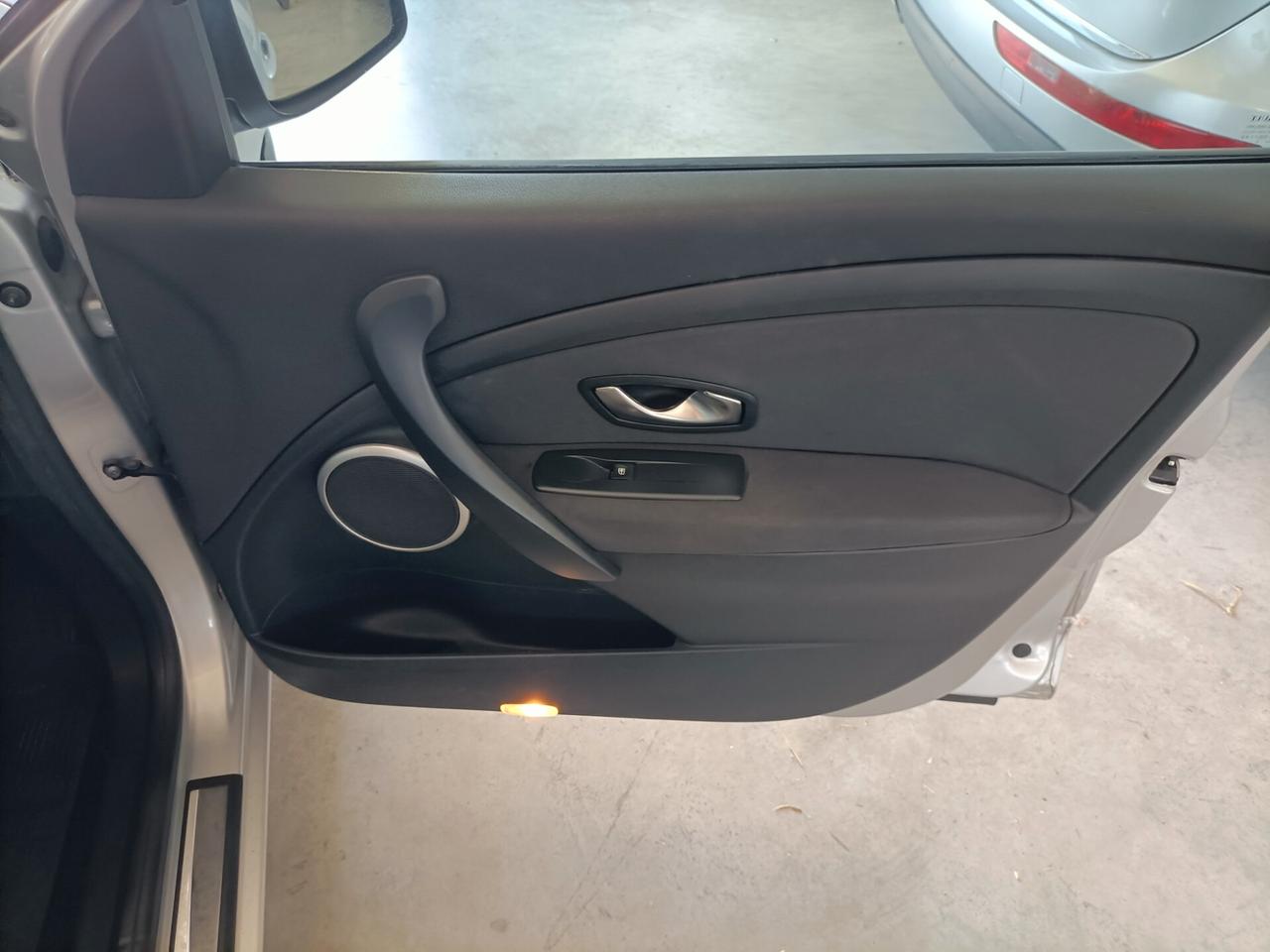 Renault Megane 1.5 dCi 110CV SporTour Dynamique 03/2010