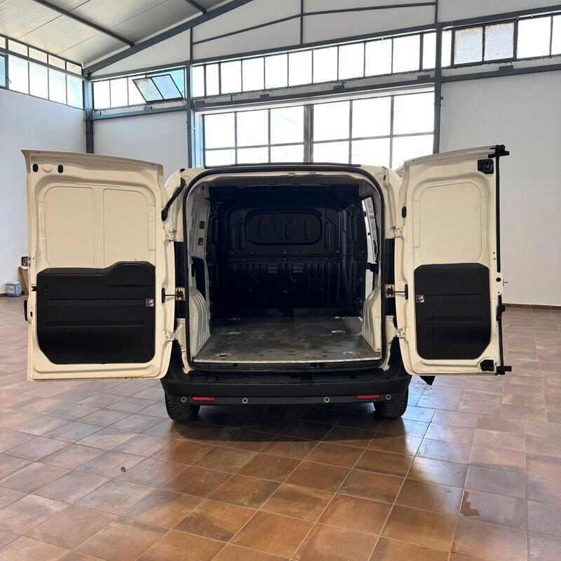 FIAT DOBLO' 1.6mjt 105cv FURGONE