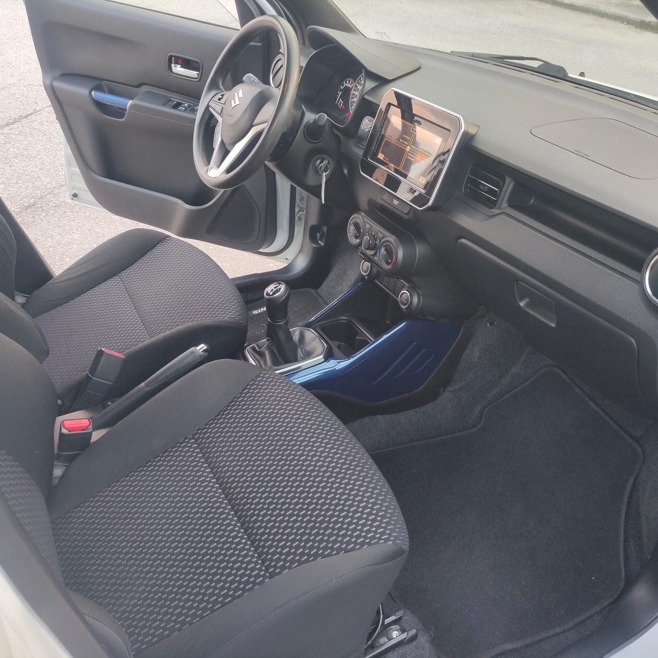 Suzuki Ignis 1.2 Hybrid Top