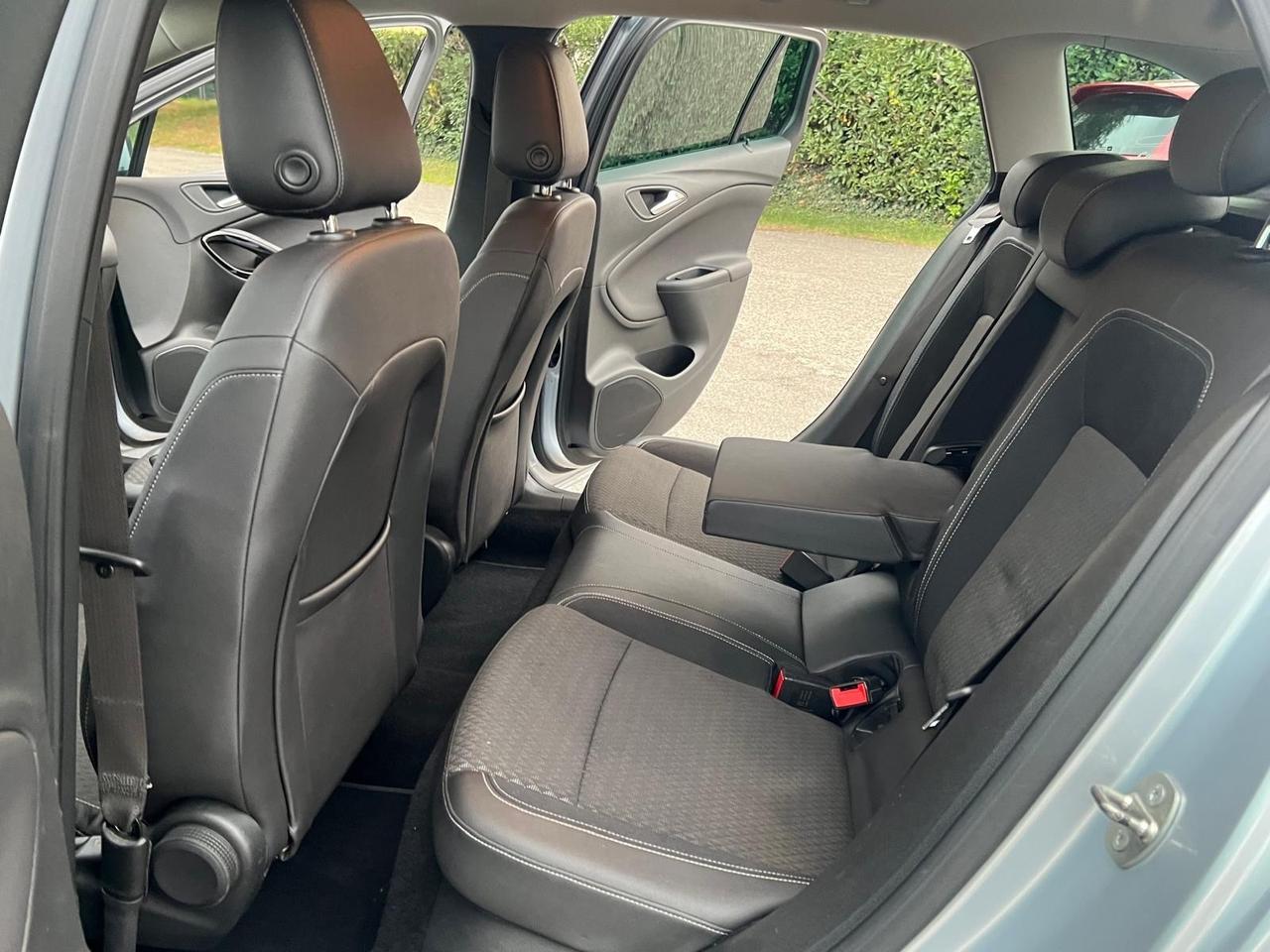 Opel Astra 1.6 CDTi 110CV Start&Stop Sports Tourer Innovation