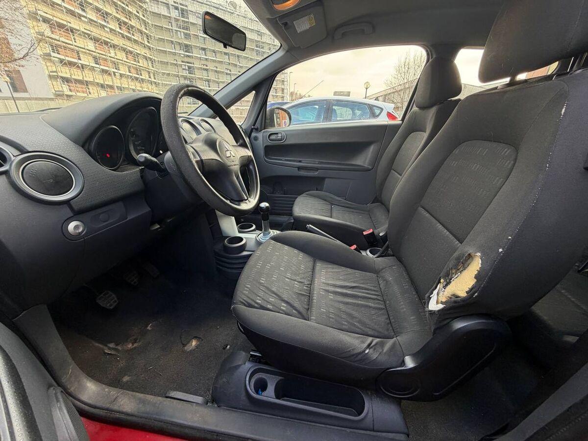 Mitsubishi Colt VIII 2004 CZ3 1.1 12v Inform