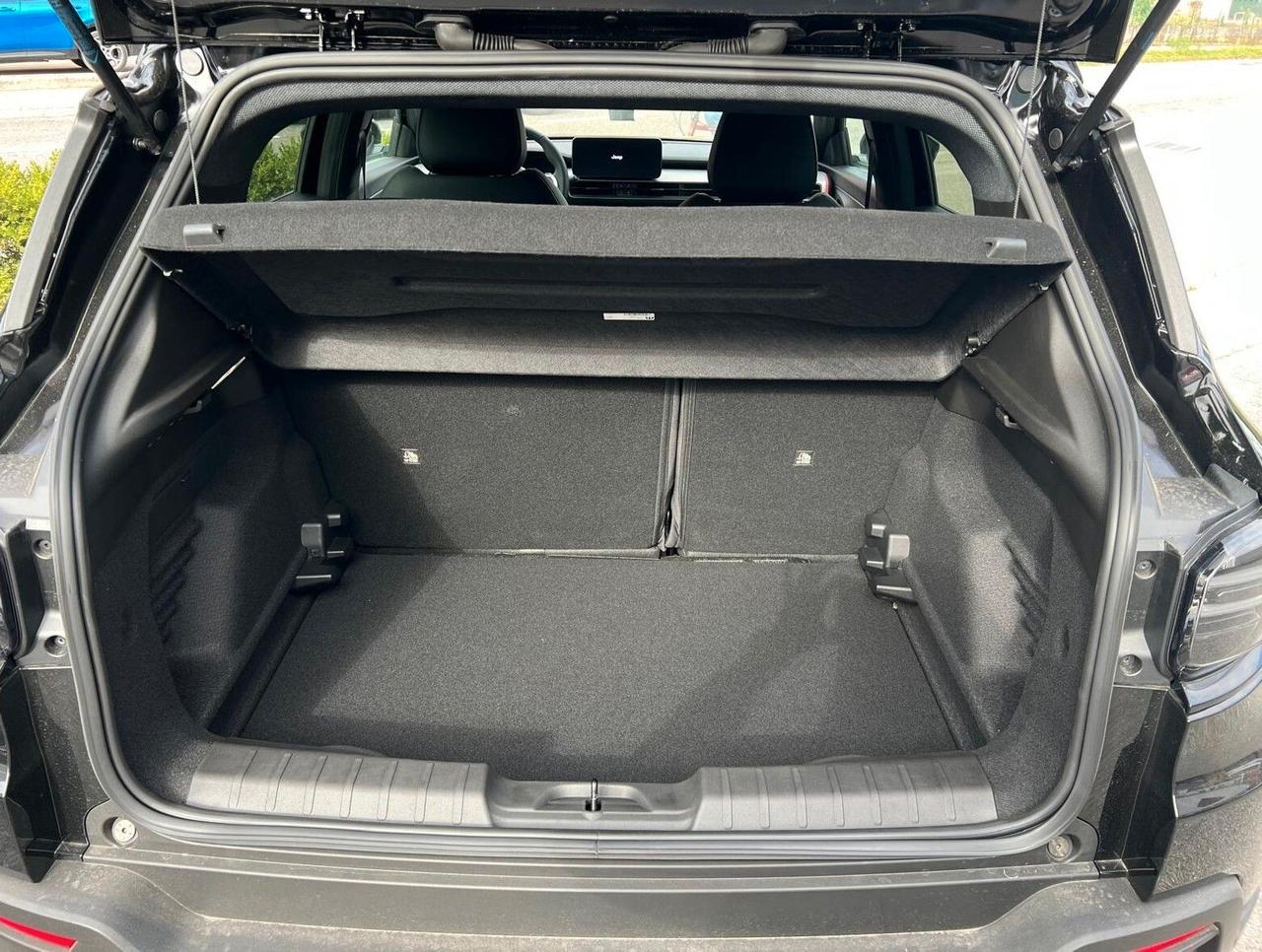 Jeep Avenger 1.2 Turbo 110 CV MHEV Summit