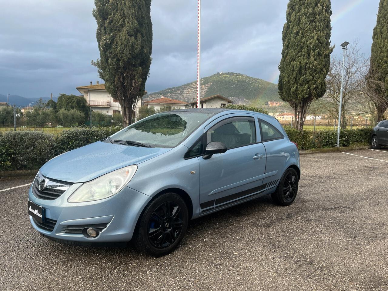 Opel Corsa 1.2 3 porte Sport