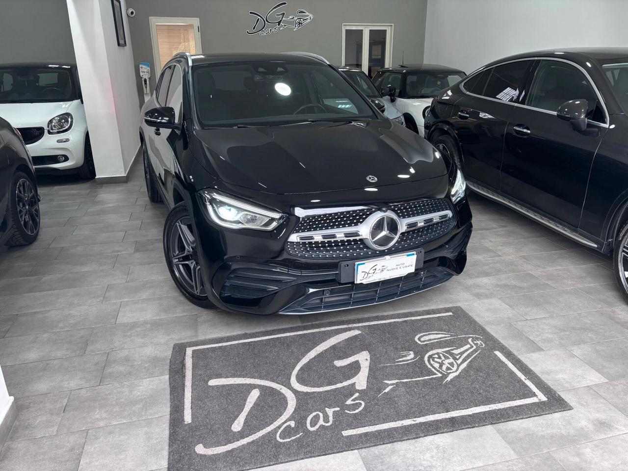 MERCEDES-BENZ GLA 200D PREMIUM AMG-LED-NAVI