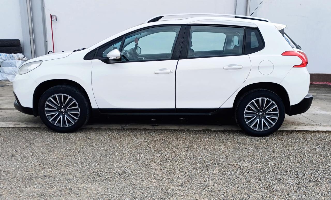 Peugeot 2008 1.2 VTi 82CV Access