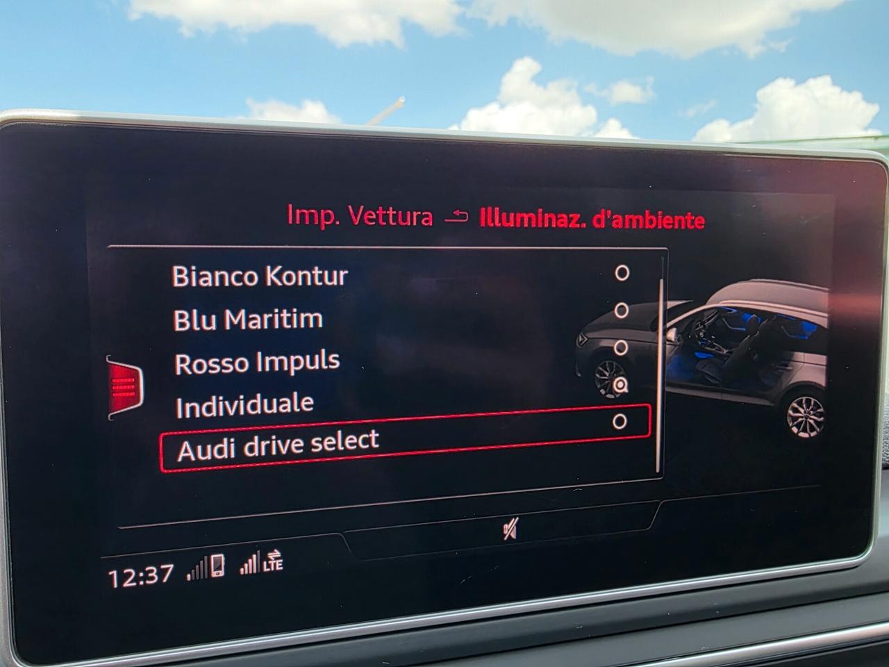 Audi A4 - 2.0 TDI 190cv 3xS line Black edition