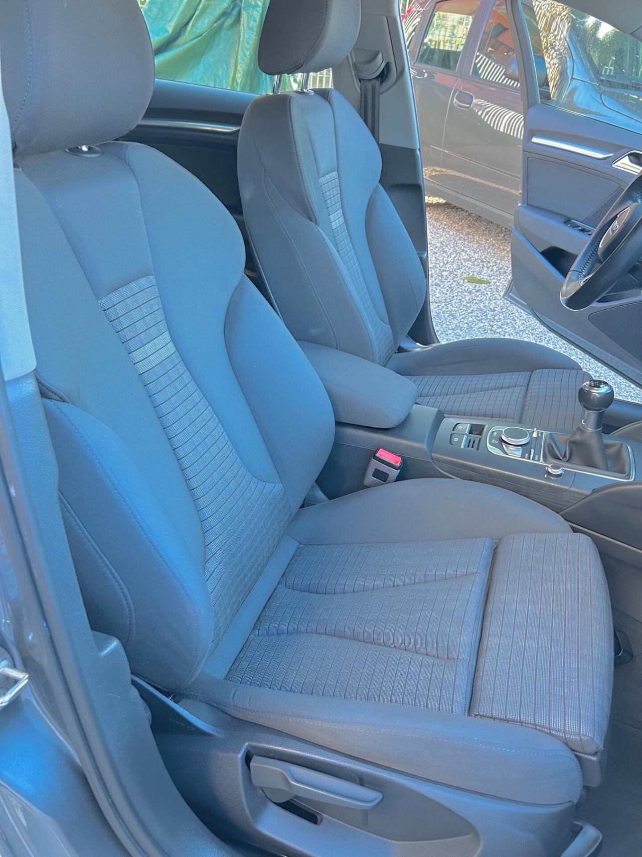 Audi A3 SBK 1.6 TDI Sport - NEOPATENTATI