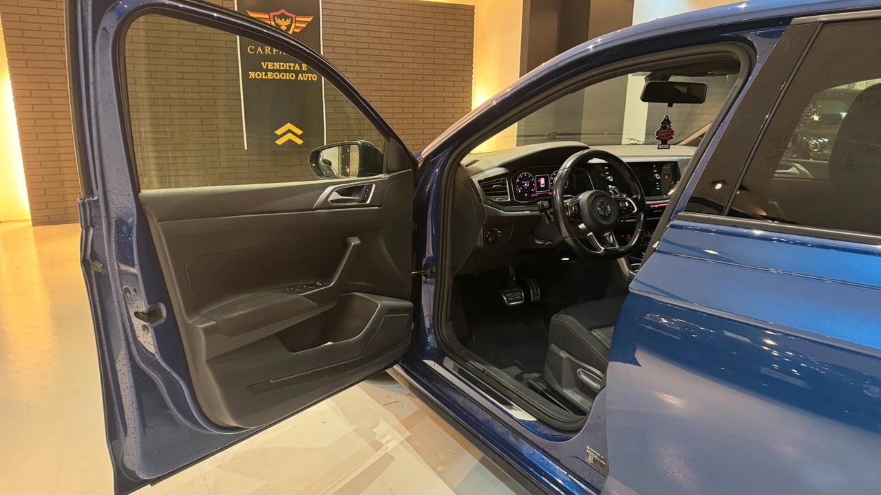 VOLKSWAGEN POLO GTi 200CV-2019