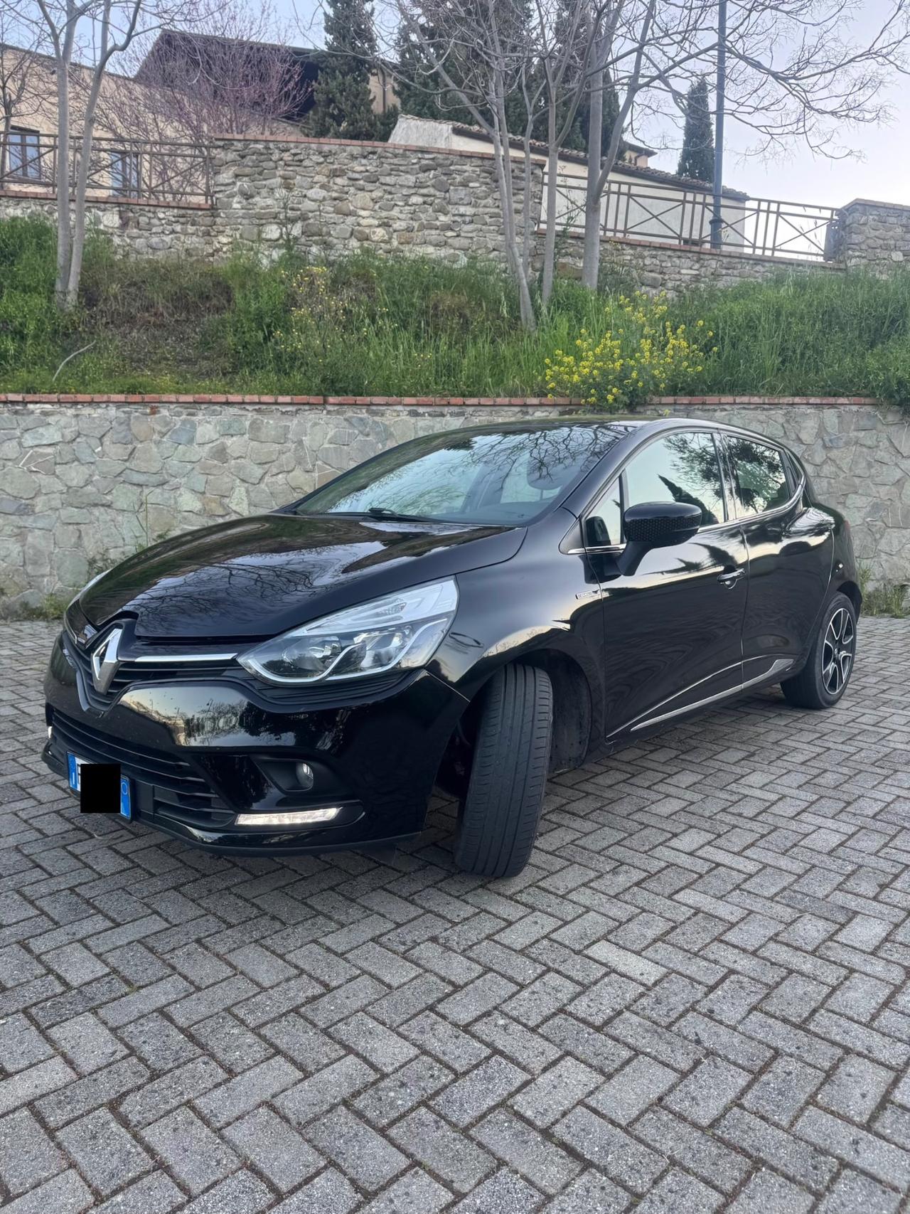 Renault Clio 1.5 dCi 90CV *Black Edition* 2016