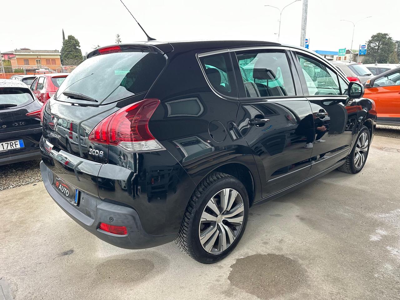 Peugeot 3008 BlueHDi 120 EAT6 S&S Allure