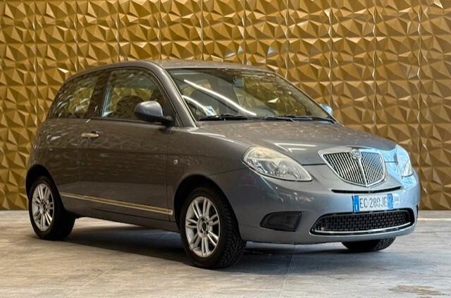 Lancia Ypsilon 1.2 Argento