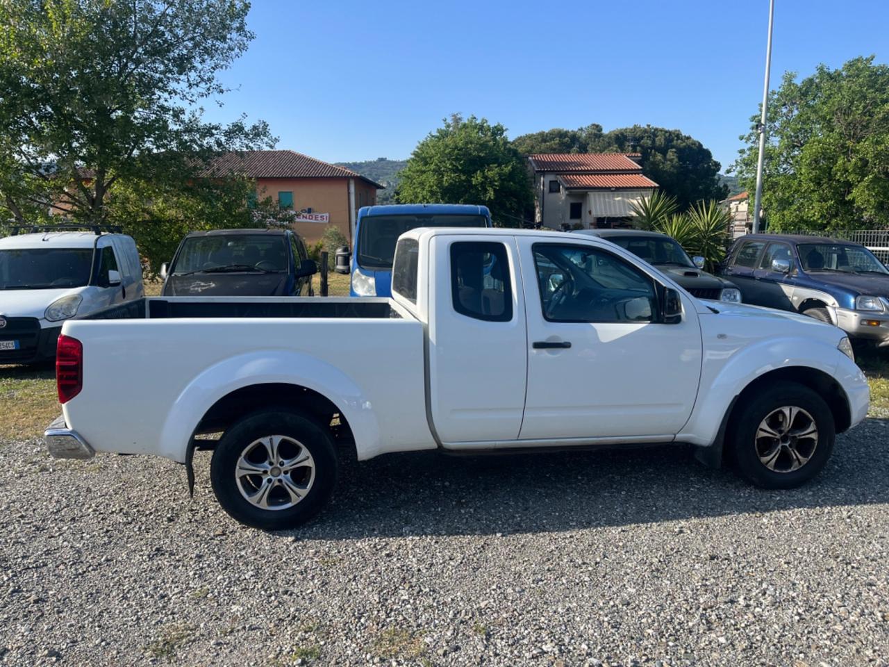 Nissan Navara 2.5 tdi pick up cabina singola