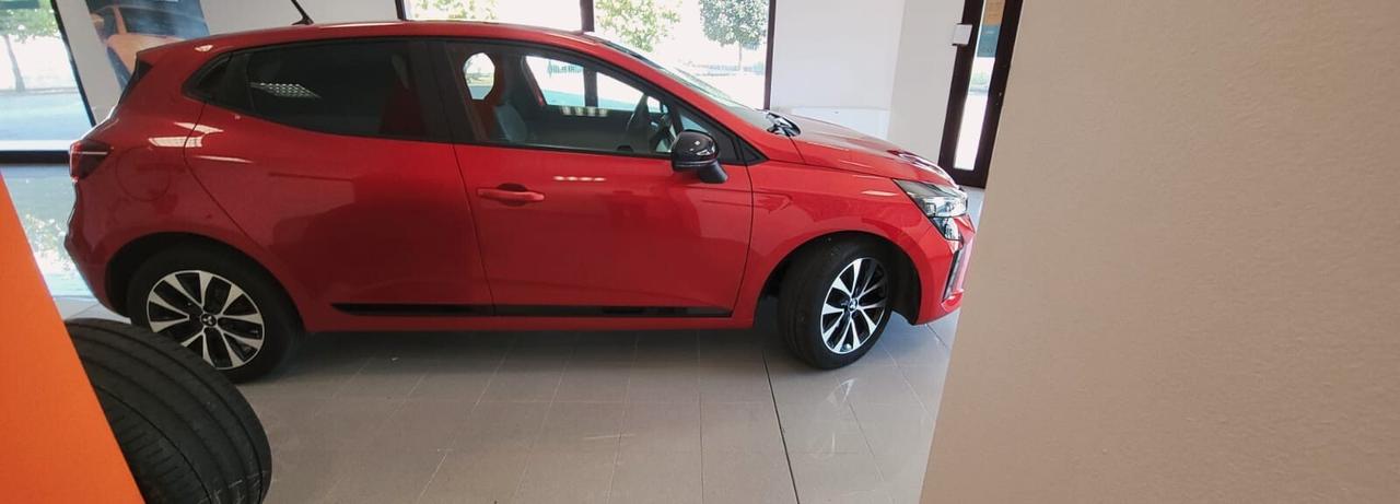 PRATICAMENTE NUOVA-GARANZIA UFFICIALE MITSUBISHI FINO AL 04/2029-KM 14.000-Mitsubishi Colt 1.0L turbo 90 CV Invite