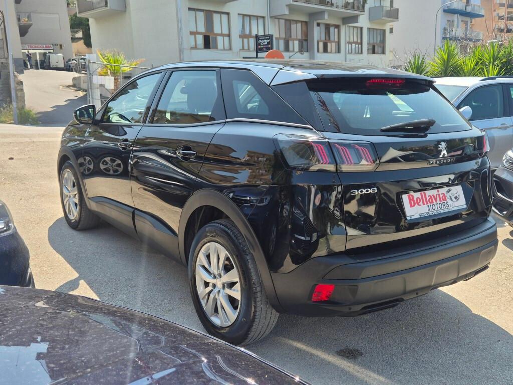 Peugeot 3008 BlueHDi 130CV EAT8 Active Business