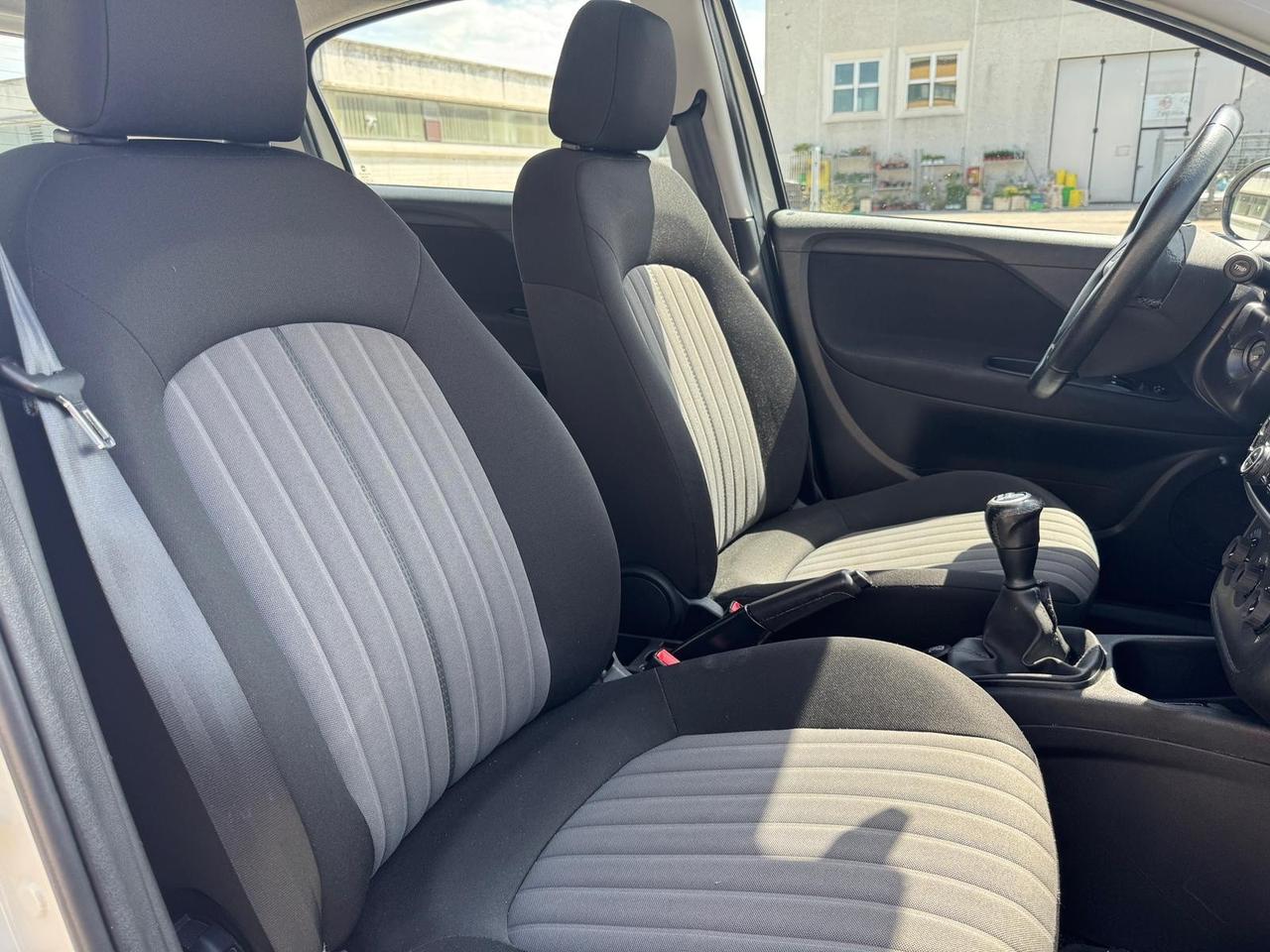 Fiat Punto 1.3 MJT 4p AUTOCARRO Van 4 posti