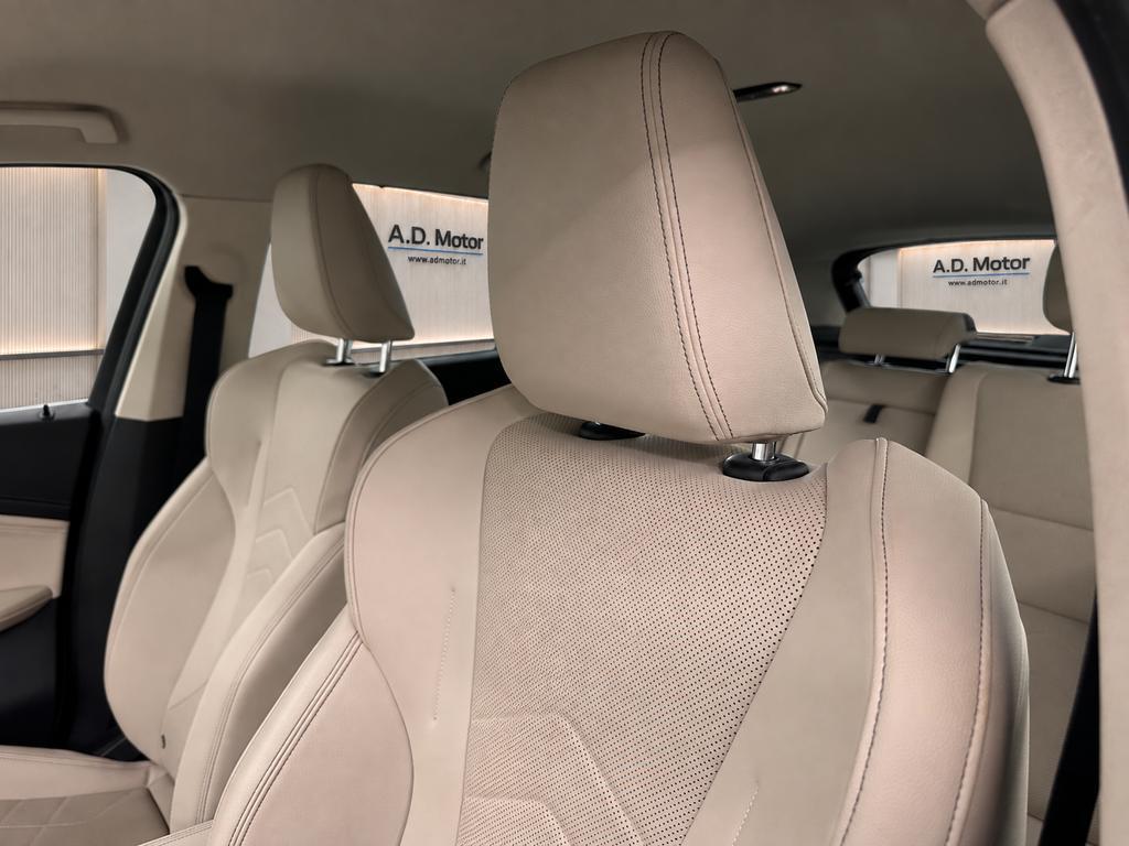 BMW X1 23 i Mild Hybrid 48V X-Line Edition Balance xDrive DCT