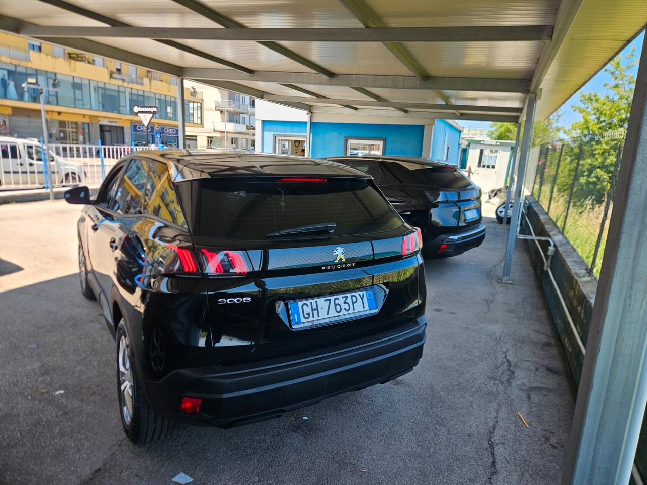 Peugeot 3008 BlueHDi 130 S&S EAT8 Business Edition