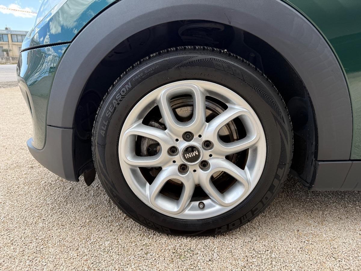 MINI 1.5 COOPER D BOSTON SEVEN 5 Porte; Tetto Apribile Elettricamente;
